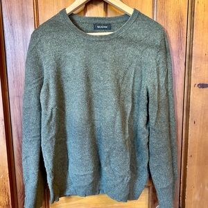 NAADAM “The Original” Cashmere Crewneck Sweater in Olive